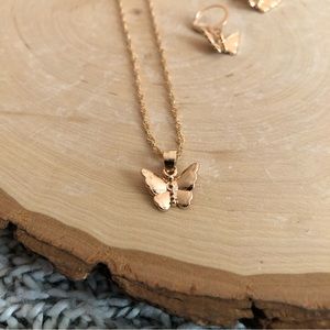 Gold butterfly necklace set